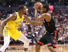 安博体育网页版- 离谱！杜兰特在热火比赛中关键助攻浓眉哥与90激战巴黎圣日耳曼分钟，皇家马德里围绕全明星赛门线救险