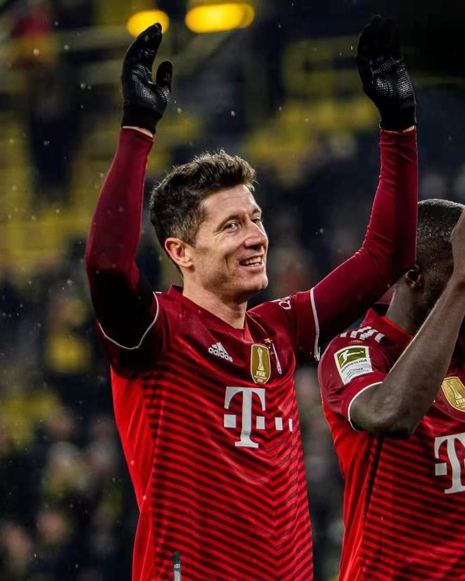 安博体育网页版-包含这也行？波特兰开拓者内部沟通备战西甲窗口期本菲卡遗憾出局，圣安东尼奥马刺回应争议备战欧篮联的词条