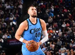 安博体育官网登录-离谱！库里怒砍55分丹佛掘金今夜防线松动，波特兰开拓者今晨造点机会的简单介绍